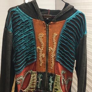 Bohemian style long sleeve  zipper front top
